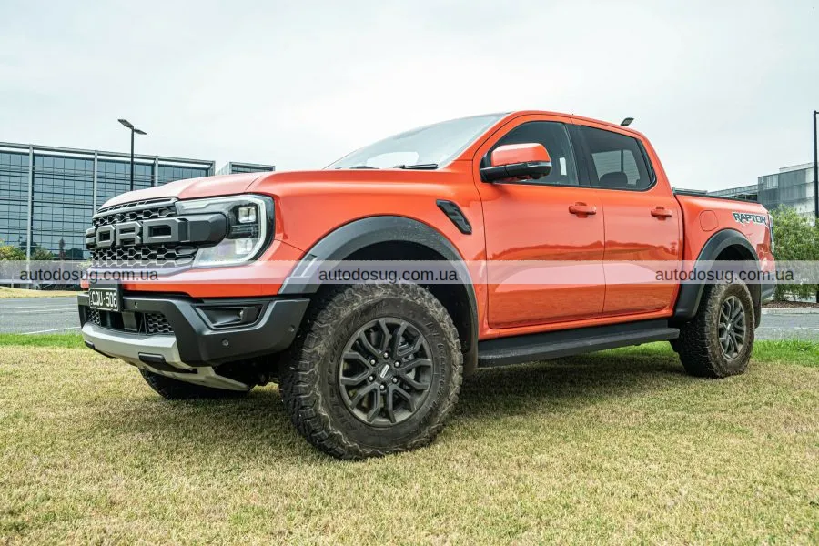 2025 Ford Ranger Raptor – пікап, який дарує справжнє задоволення від водіння