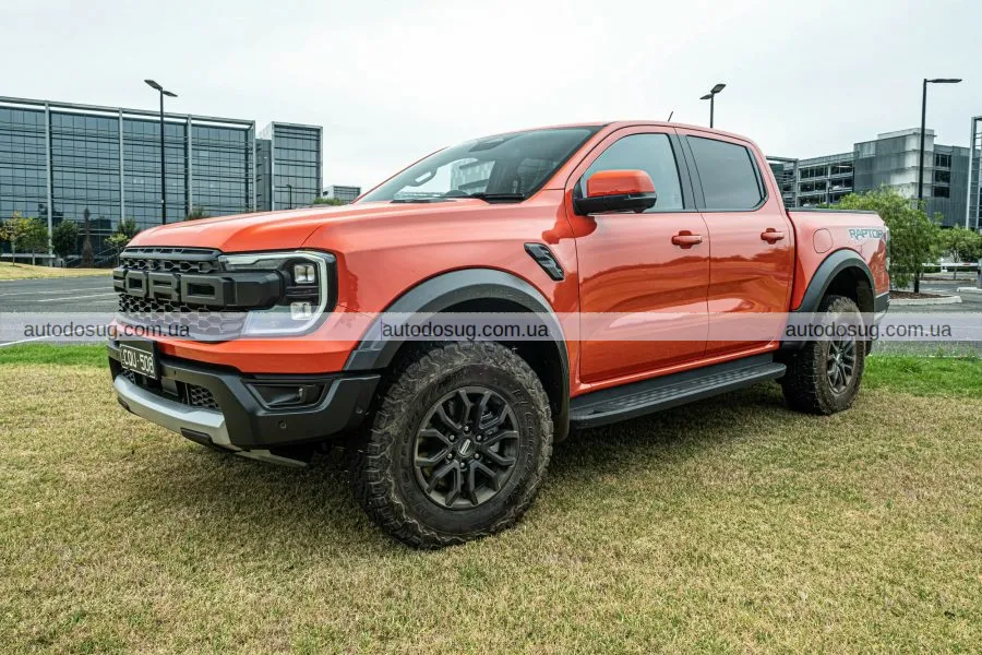 2025 Ford Ranger Raptor – пікап, який дарує справжнє задоволення від водіння