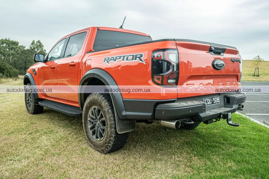 2025 Ford Ranger Raptor – пікап, який дарує справжнє задоволення від водіння