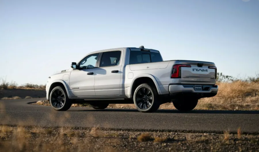 2026 Ram 1500 Ramcharger: знижена потужність та швидкість перед запуском
