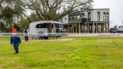 Airstream Basecamp 20XE: автономний кемпер із позашляховими можливостями