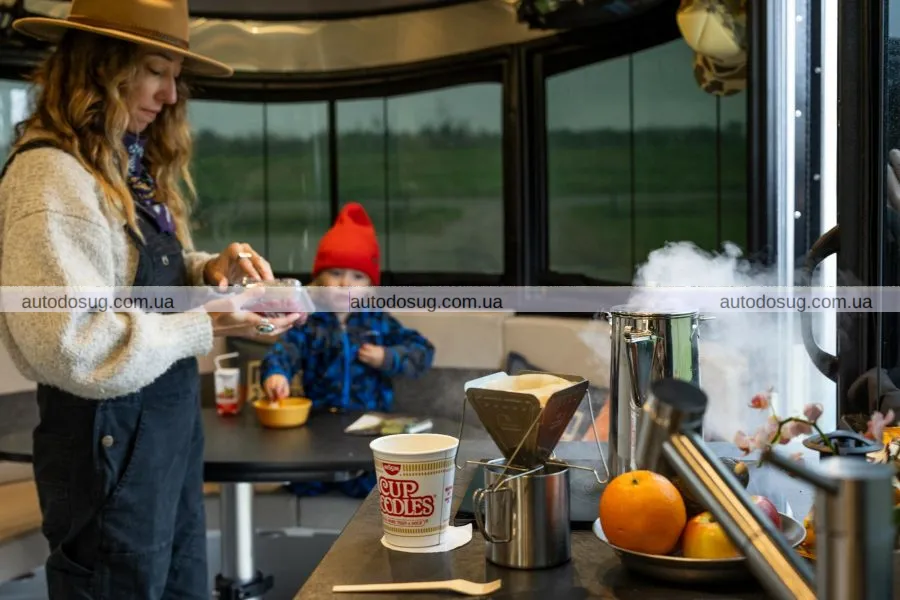 Airstream Basecamp 20XE: автономний кемпер із позашляховими можливостями