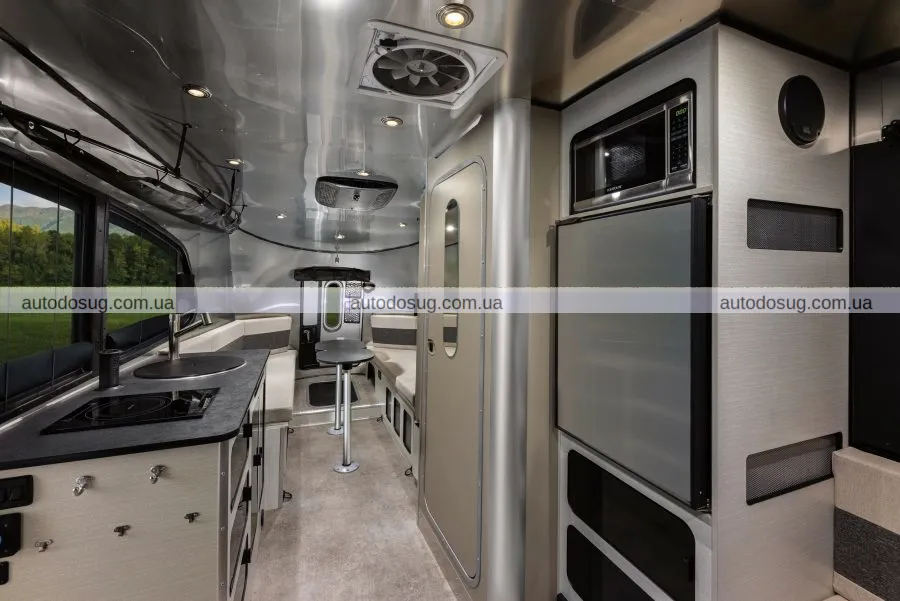 Airstream Basecamp 20XE: автономний кемпер із позашляховими можливостями