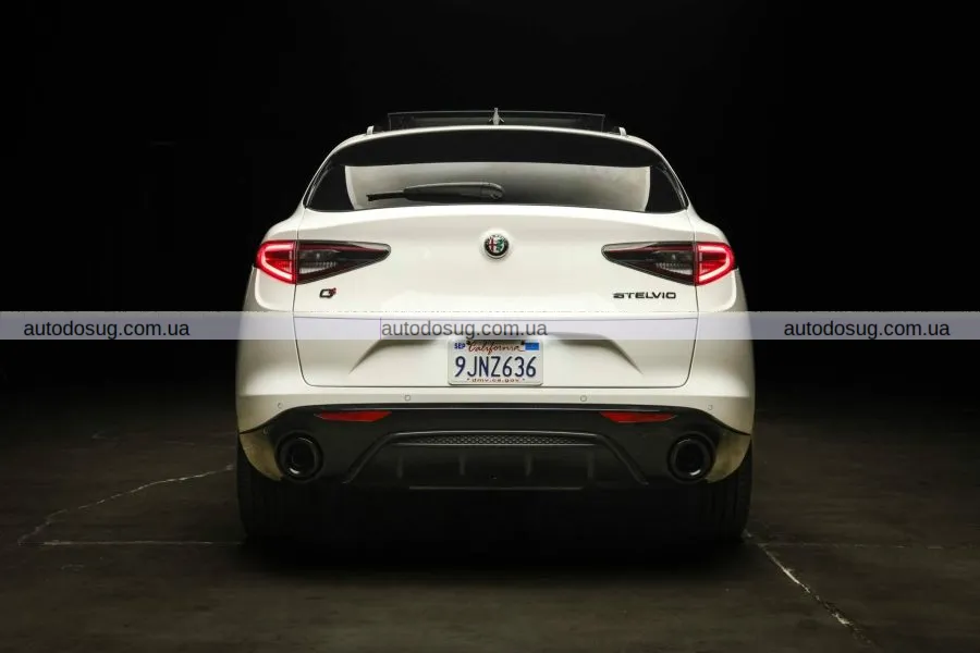 Alfa Romeo Stelvio стрімко втрачає в ціні навіть із мінімальним пробігом