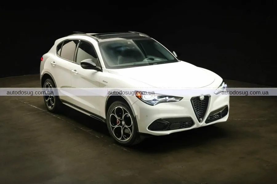Alfa Romeo Stelvio стрімко втрачає в ціні навіть із мінімальним пробігом