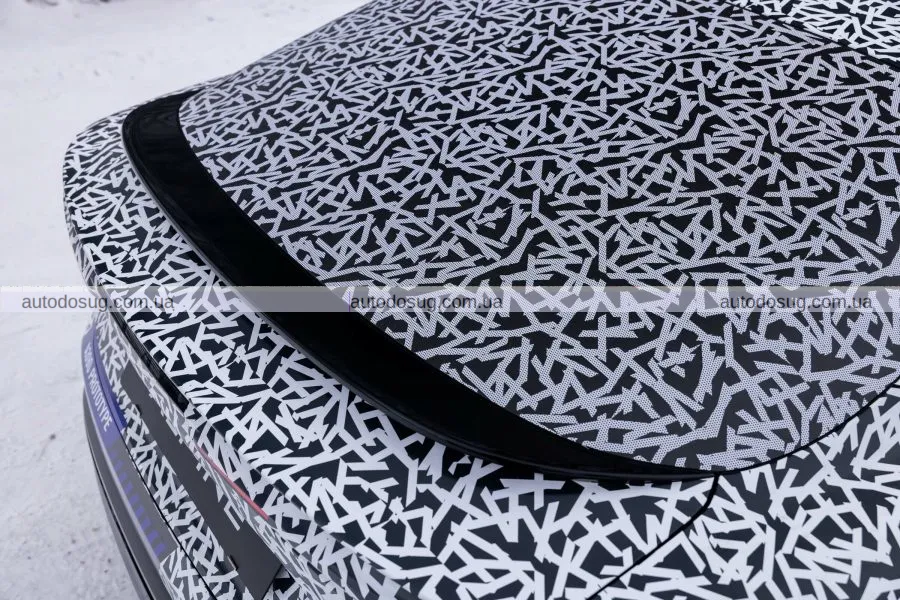 Alpine A390 Fastback: перший погляд на інтер’єр та динаміку