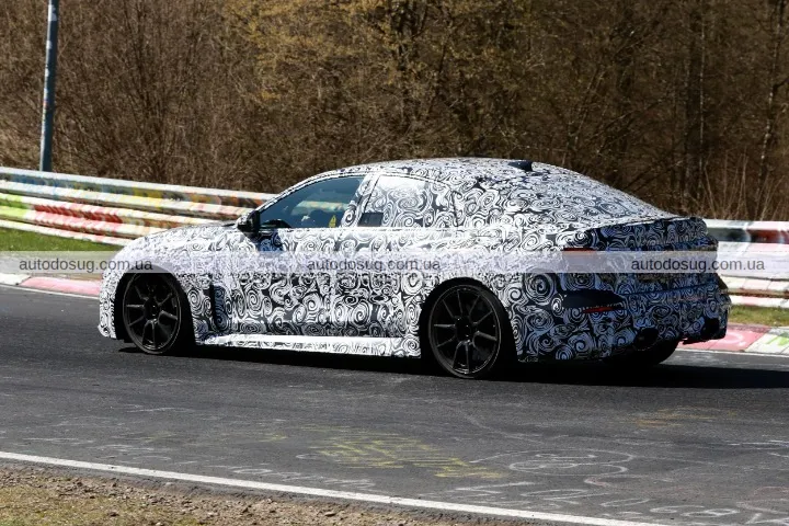 Audi готує «гарячі» RS5 седан і універсал