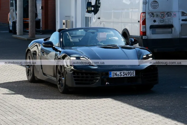 Audi тестує прототип нового TT на базі Porsche 718 Boxster