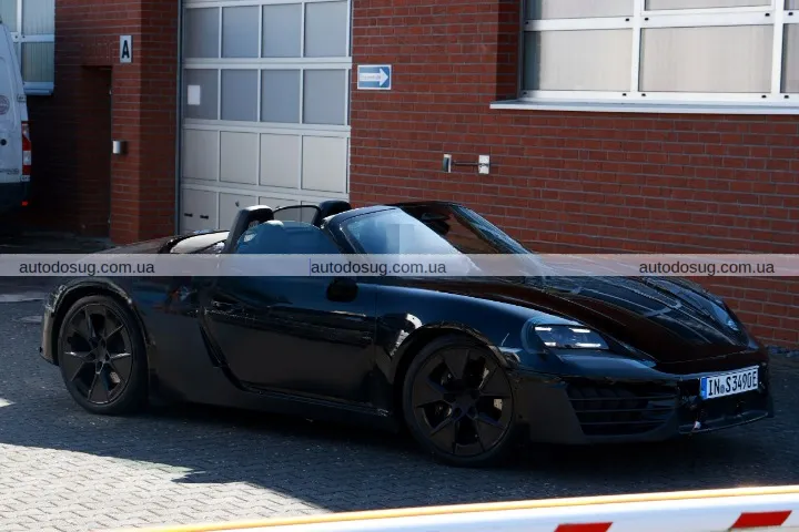 Audi тестує прототип нового TT на базі Porsche 718 Boxster