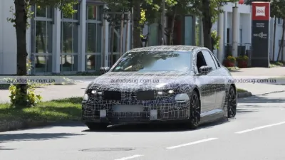 BMW показує, скільки важить його електричне M3