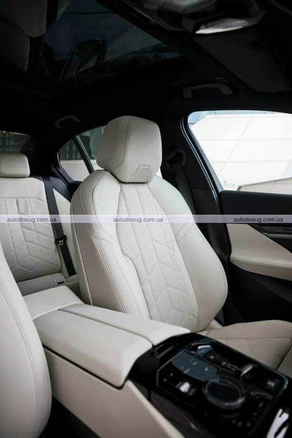 BMW представляє обмежену 5 Series із шістьма циліндрами