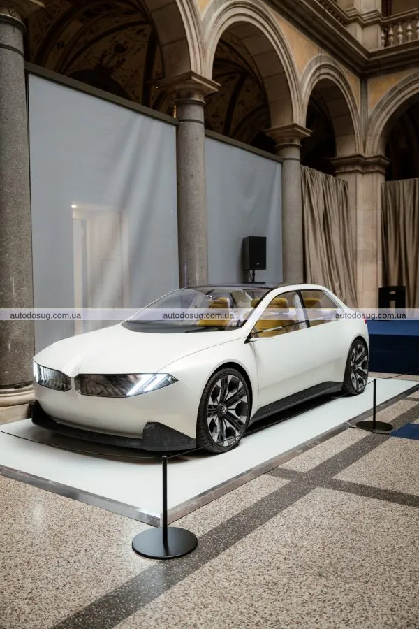 BMW розпочинає нову еру дизайну та оновлює всі моделі до 2027 року