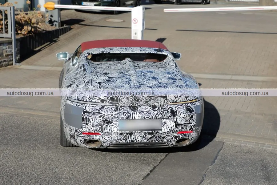 BMW випускає обмежену серію Skytop — розкішного родстера на базі M8