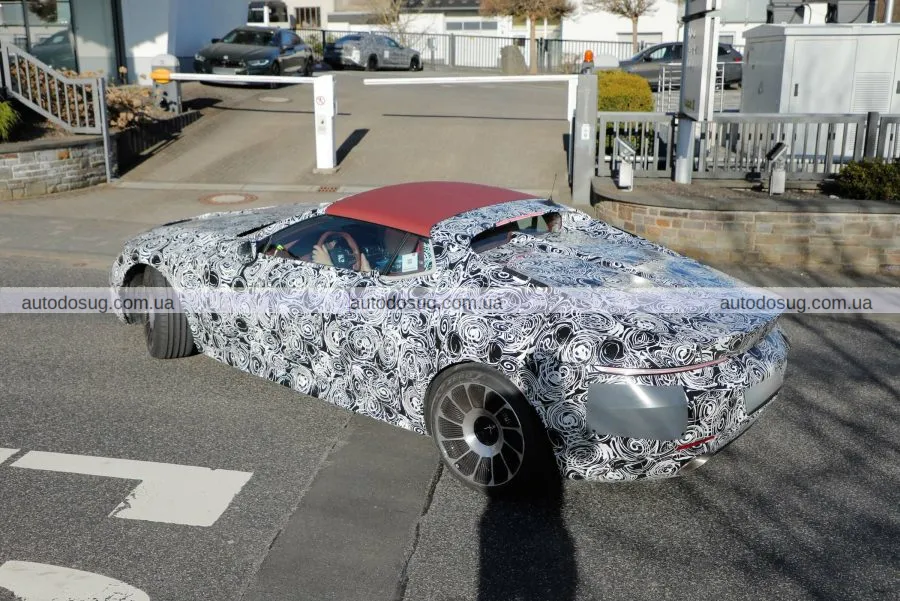 BMW випускає обмежену серію Skytop — розкішного родстера на базі M8