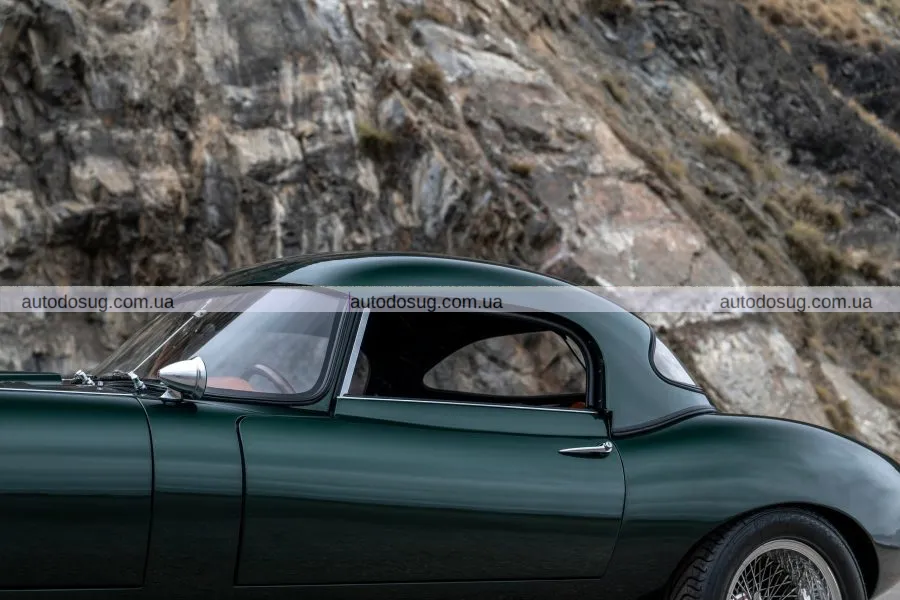 Британські майстри створили Jaguar E-Type, яким він мав бути