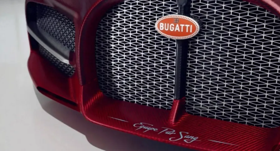 Bugatti Tourbillon отримує опцію з вісьмома вихлопними трубами за $240 000