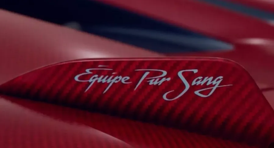 Bugatti Tourbillon отримує опцію з вісьмома вихлопними трубами за $240 000