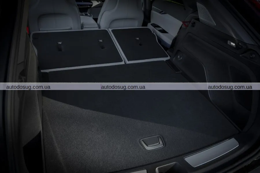 Cadillac Optiq 2026 додає новий рівень потужності та швидкої зарядки