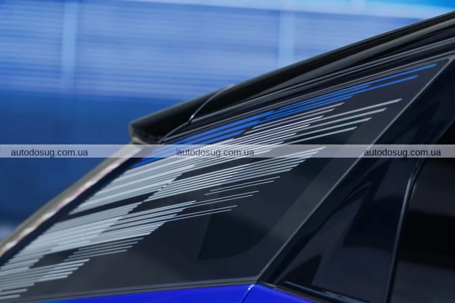 Cadillac презентує потужний електрокросовер Optiq V із режимом дрифту