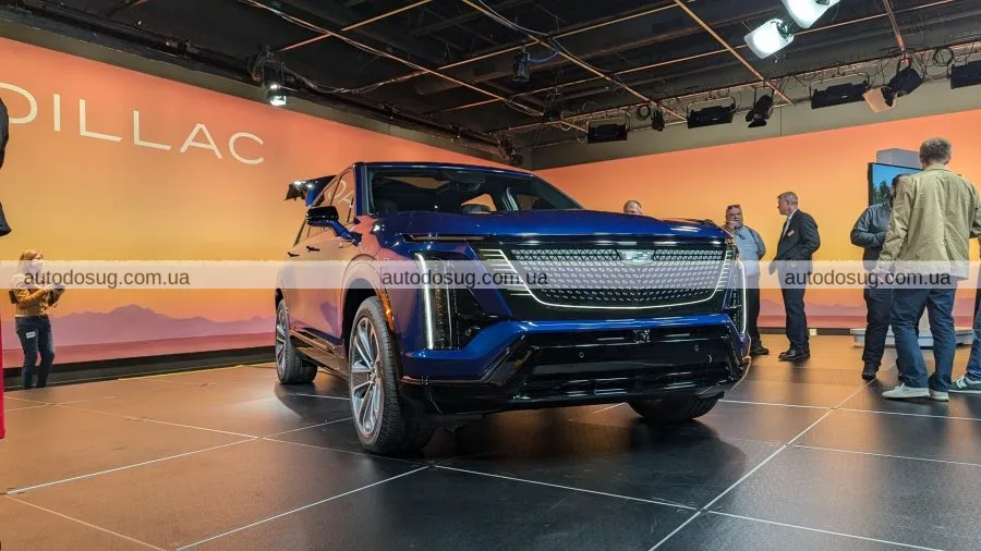 Cadillac вже пропонує знижки на електричний Vistiq 2026 року