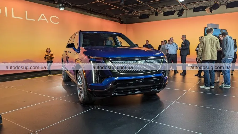 Cadillac вже пропонує знижки на електричний Vistiq 2026 року