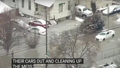 Десятки автомобілів у Детройті були зруйновані та замерзлі на місці. Фото, Відео 