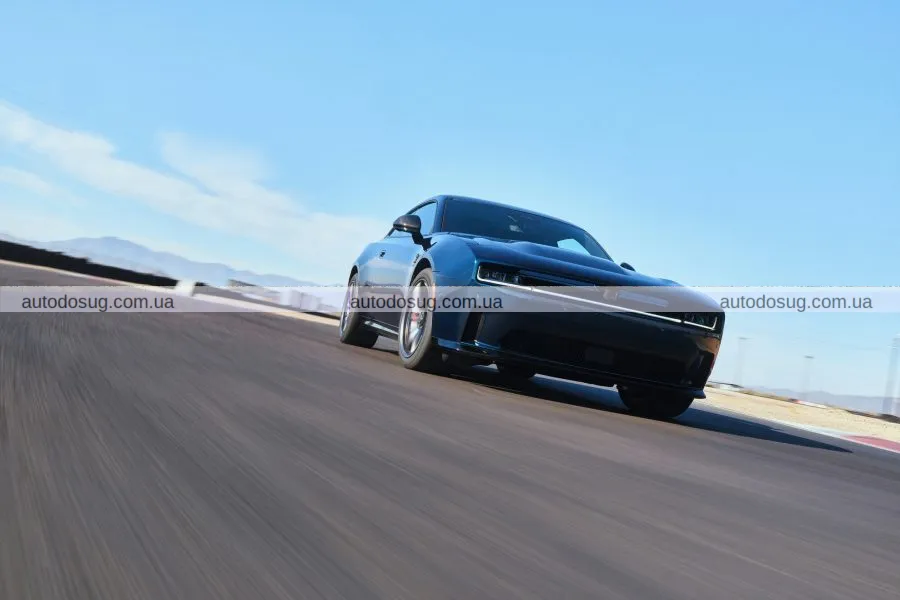 Dodge анонсував нові варіанти Charger Daytona з індивідуальним стилем