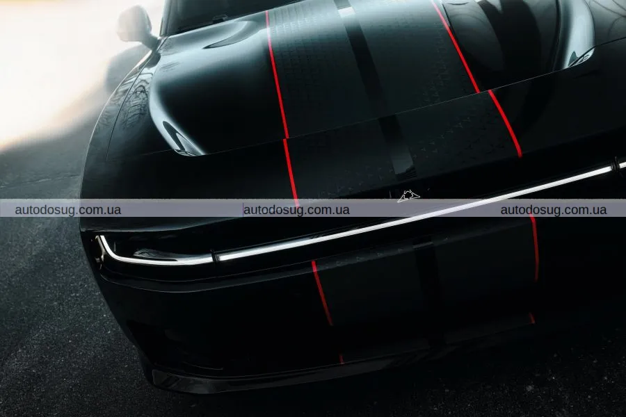 Dodge анонсував нові варіанти Charger Daytona з індивідуальним стилем