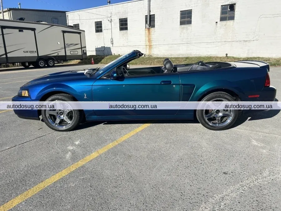 Ford побудував лише 495 таких Mustang