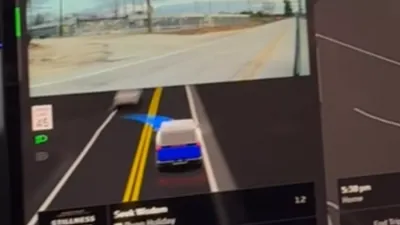FSD від Tesla ледь не врізався в кібервантажівку і зустрічний транспорт