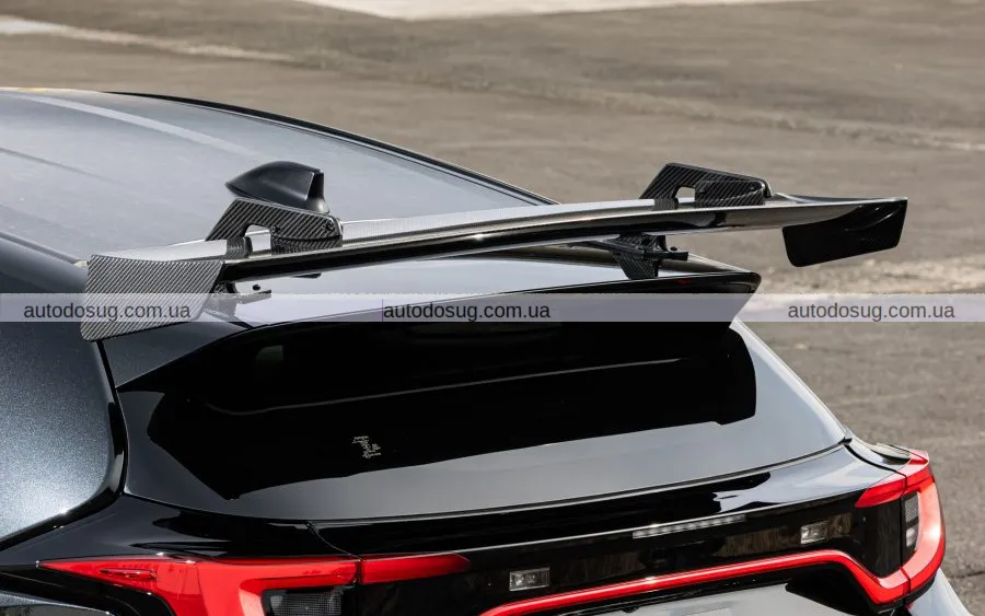 HKS перетворює Toyota GR Yaris на аеродинамічного монстра