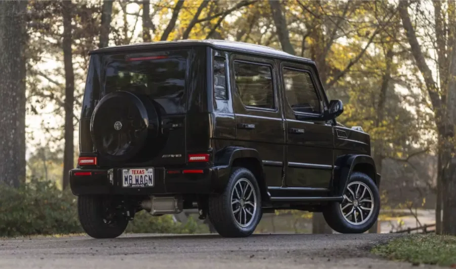 Гольф-кар у стилі Mercedes G-Class: 20 к.с., 4 екрани та ціна вища за Chevy Trax