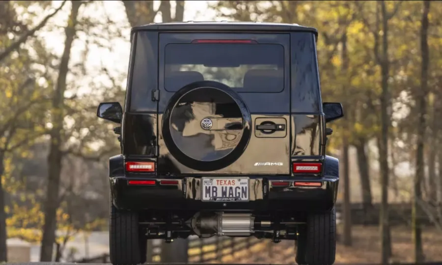 Гольф-кар у стилі Mercedes G-Class: 20 к.с., 4 екрани та ціна вища за Chevy Trax