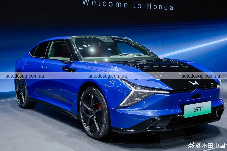 Honda презентує GT — електричний фастбек із шістьма дисплеями