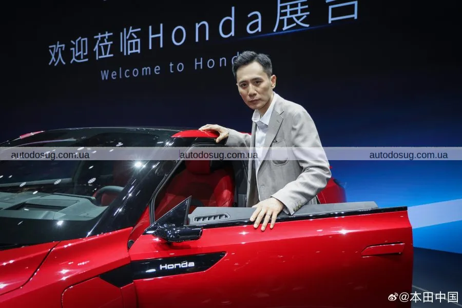 Honda презентує GT — електричний фастбек із шістьма дисплеями