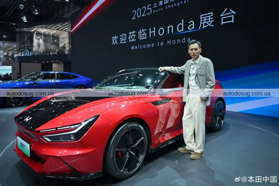 Honda презентує GT — електричний фастбек із шістьма дисплеями