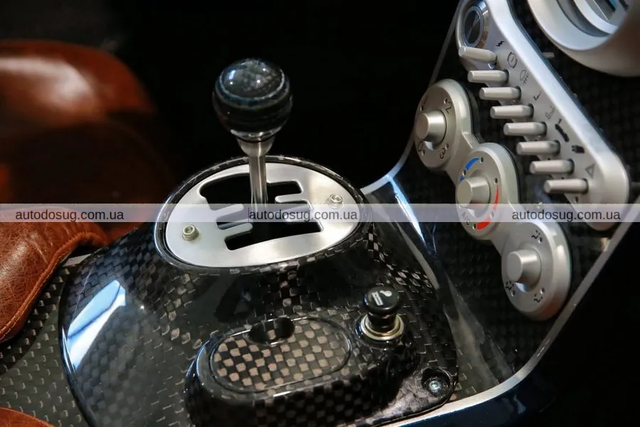 Італійська майстерність відроджує баркету Automobili Mignatta Rina з V8 і механікою