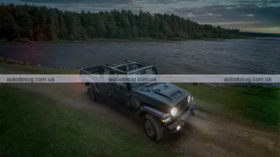 Jeep Gladiator Dark Sky надає пікапу новий характер