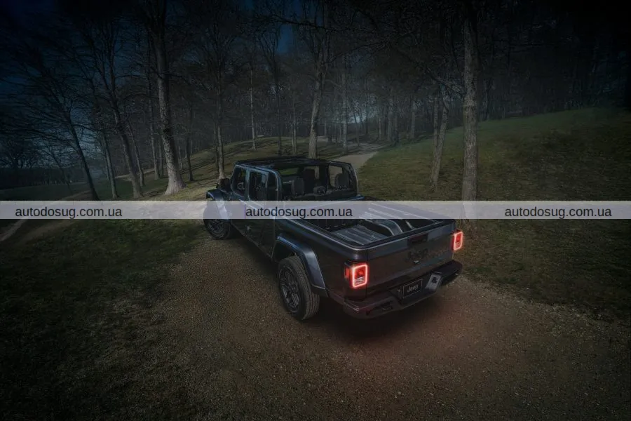 Jeep Gladiator Dark Sky надає пікапу новий характер