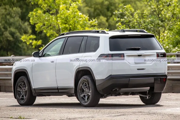 Jeep готує повернення Cherokee у 2026 році з гібридом