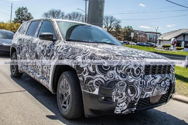 Jeep оновлює середньорозмірний SUV у стилі Wagoneer S