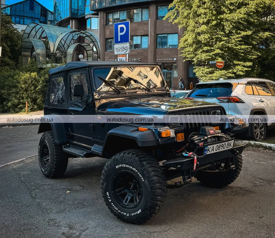 Jeep Wrangler YJ (1992) — олдскульний позашляховик з характером!