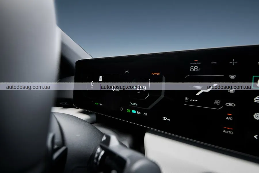 Kia EV4 2026 кидає виклик Tesla Model 3