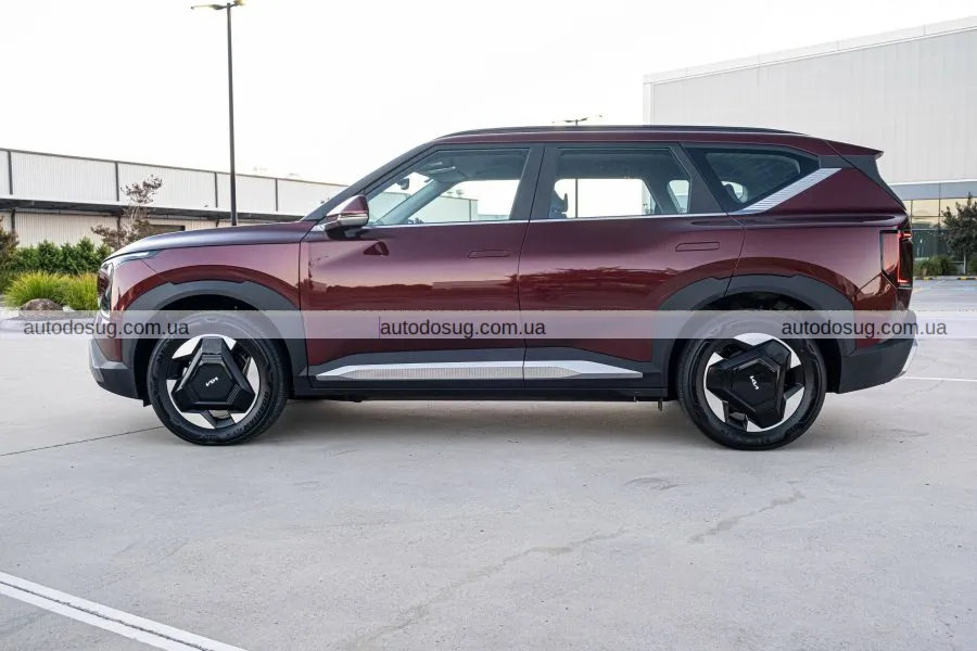 Kia EV5 Air 2025 завойовує увагу як доступний та комфортний електрокросовер