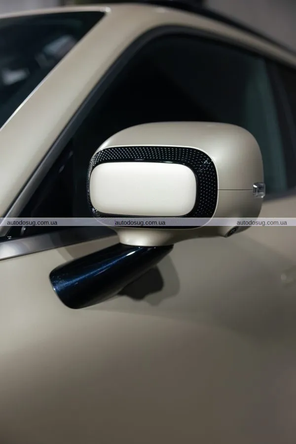 Компактний Smart №5: електричний кросовер, якого не буде в США