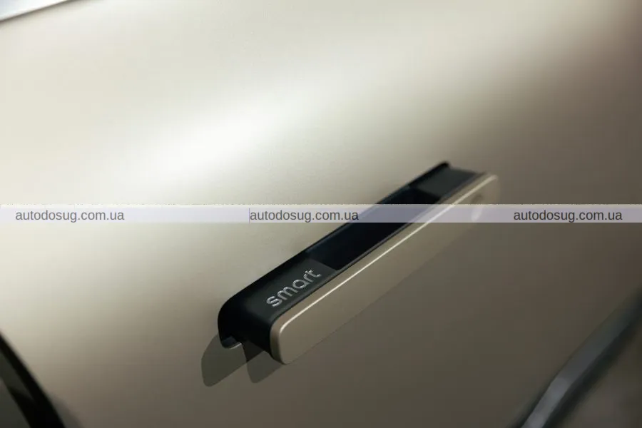 Компактний Smart №5: електричний кросовер, якого не буде в США