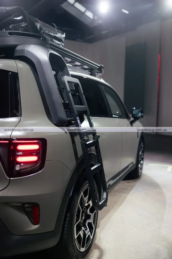 Компактний Smart №5: електричний кросовер, якого не буде в США