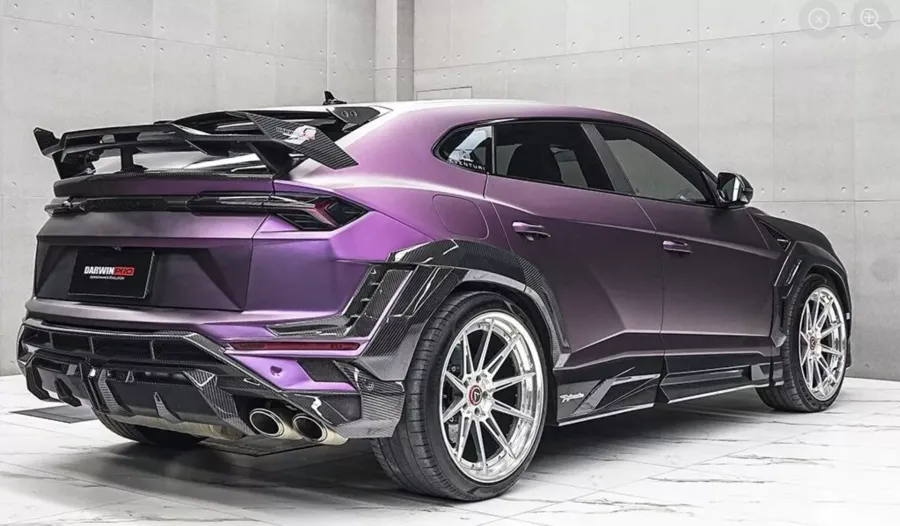Lamborghini Urus Performante: фіолетовий супер-SUV із вуглецевим акцентом