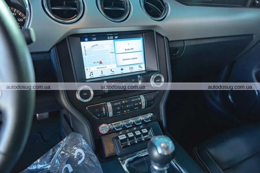 Мустанг кінозірки потребує вашої уваги