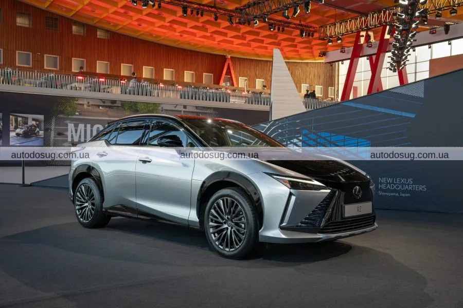 Lexus RZ 2026 року отримав систему рульового управління та імітацію передач